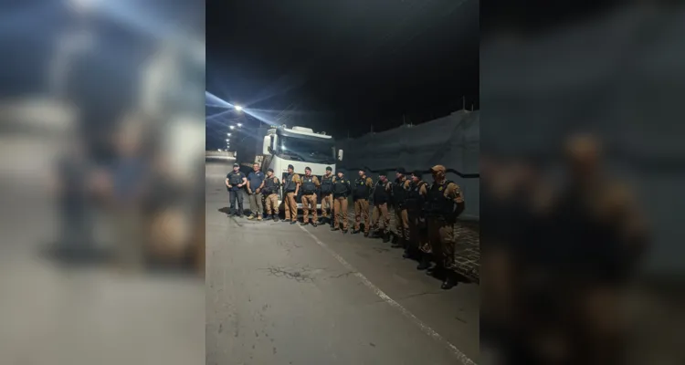 Operação contou com agentes da Receita e da Rotam