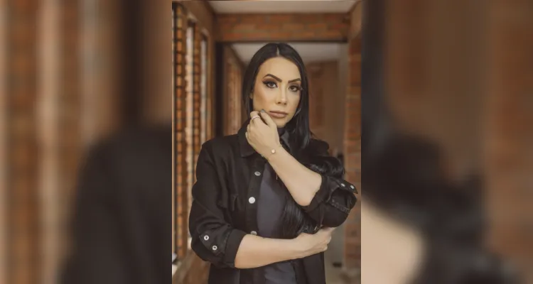 Jovem, talentosa e bela. Fica difícil resumir Nathalia Wagner com outros adjetivos que não esses.