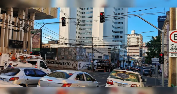 Semáforos da 'Augusto Ribas' e 'Dr. Colares' já estão funcionando