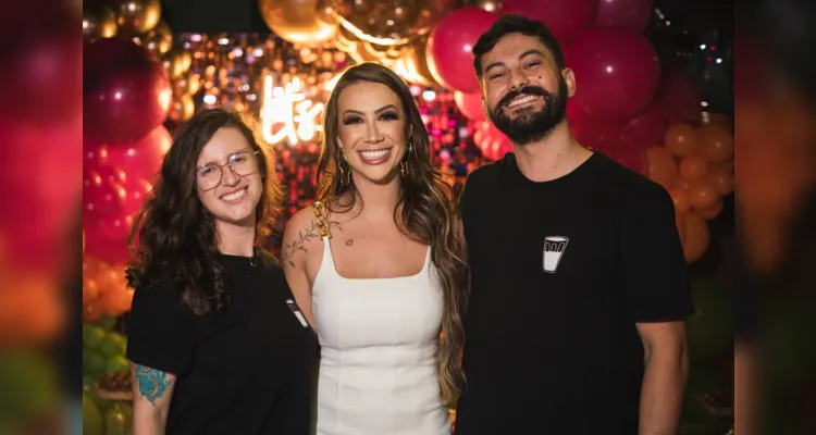 Carol Liz Stadler, Nathalia Wagner e Gabriel Lacerda.