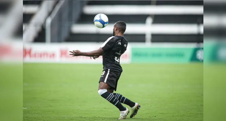 Operário vence Rio Branco em jogo-treino, no GK |