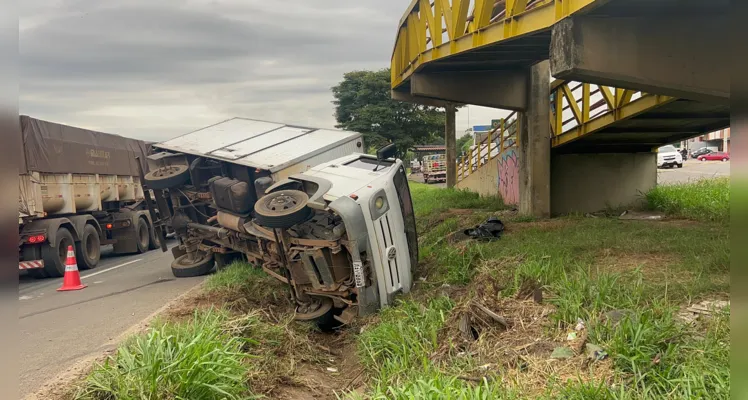 Ocorrência foi próximo à passarela da Santa Paula.