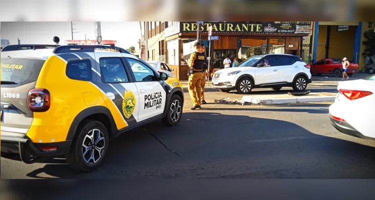 Acidente aconteceu na tarde desta quinta-feira (14), em Uvaranas.