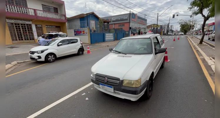 Batida aconteceu em um semáforo na avenida Visconde de Mauá.