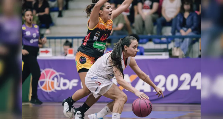 PG luta até o fim, mas perde para Campinas no Basquete Feminino