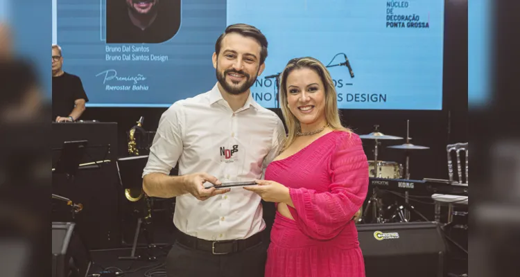 Bruno Dal Santos e Amanda Maira Bueno Ferreira.