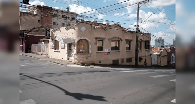 Projeto mapeia fachadas com platibandas no Centro de PG