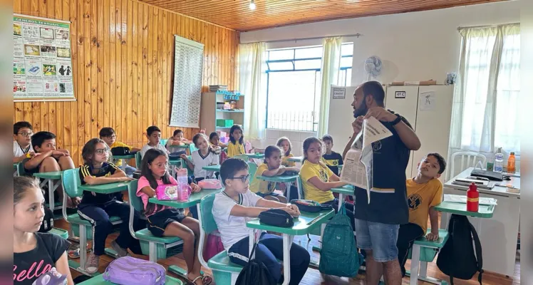 Uso do impresso do Grupo aRede contribuiu efetivamente na proposta da aula.