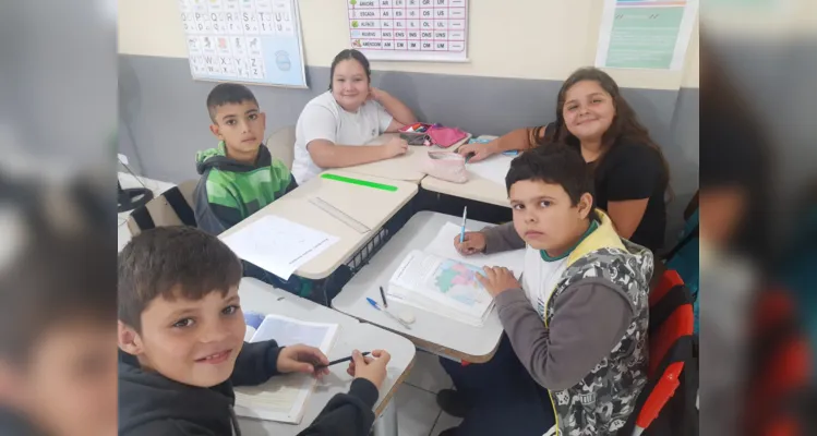 Trabalho em sala e registros de elementos de outras regiões foram alguns dos tópicos do trabalho.