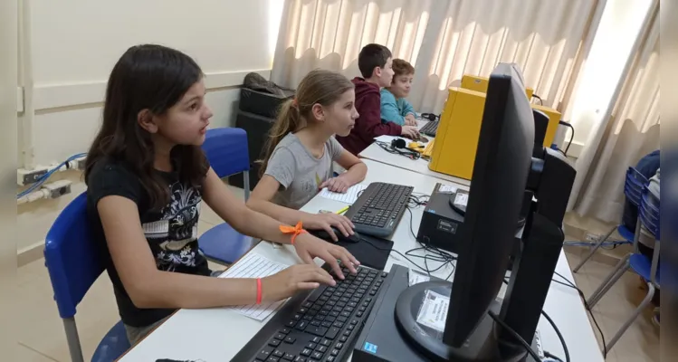 Foram vários momentos e locais diferentes que permitiram uma maior imersão dos educandos.