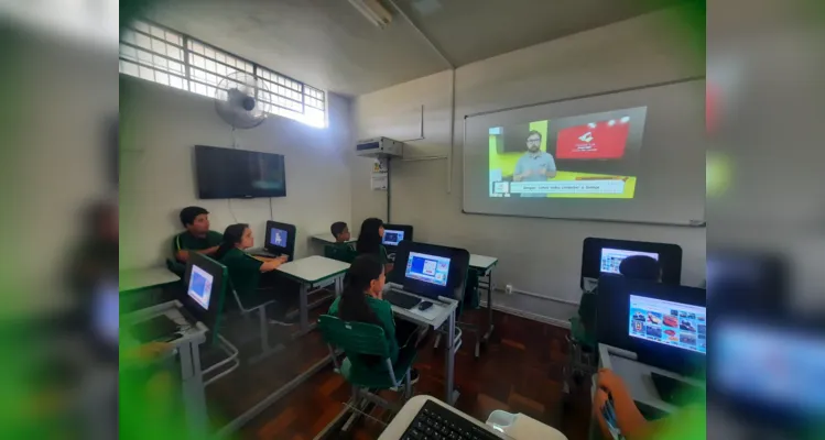 Trabalho teve vários momentos de conscientização junto aos alunos.