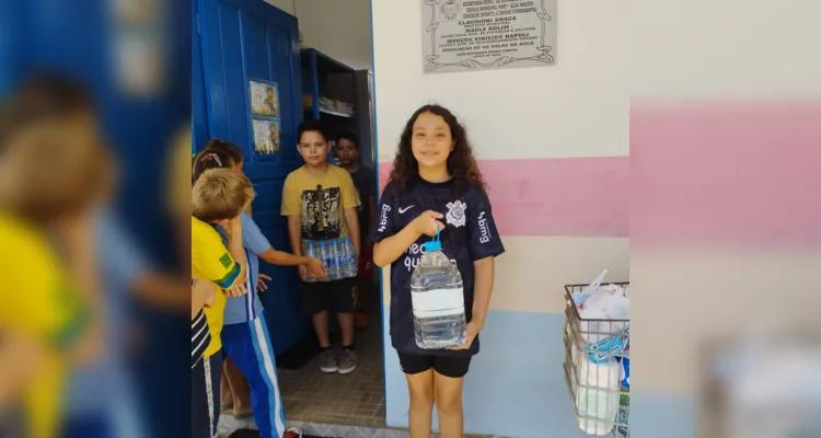 Veja as imagens da ação solidária dos estudantes e todo o trabalho feito sobre o tema central.