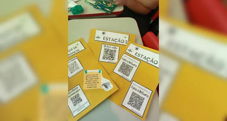 QR Codes e outros elementos também foram utilizados em sala.