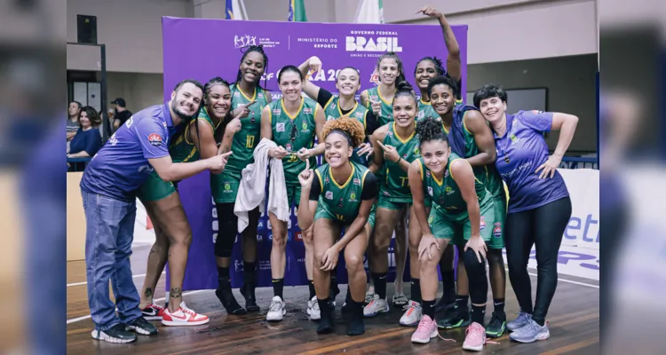 Tassia Carcavalli, do Santo André, foi a MVP da partida |