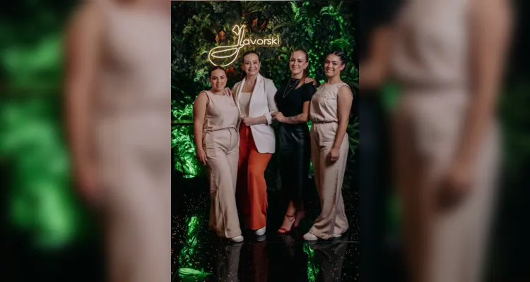 Em Ponta Grossa, as noivas encontram na La Novia Vestidos o lugar ideal para encontrar o vestido dos seus sonhos.