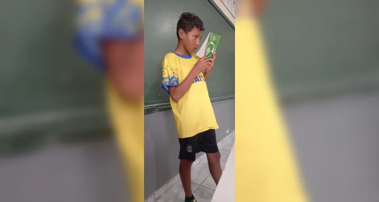 Obras escolhidas pelos educandos auxiliam no desenvolvimento da proposta.