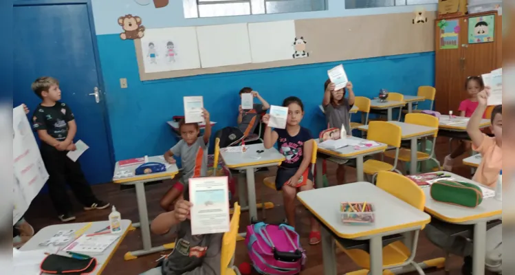 Estudantes protagonizaram ação que englobou toda a instituição de ensino.