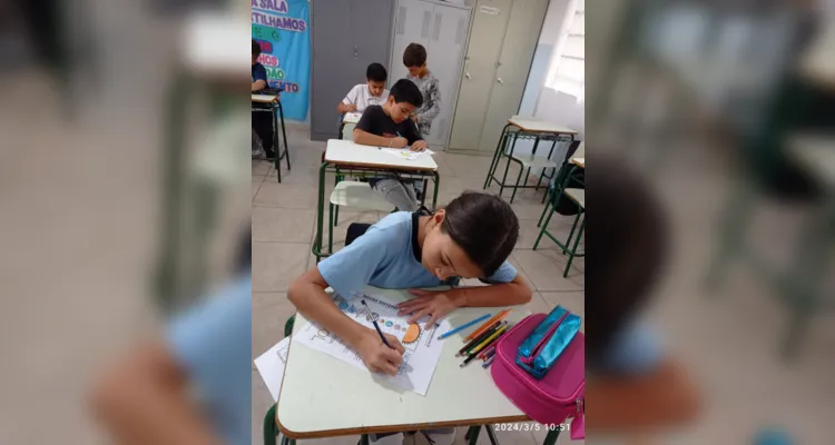 Após os estudos, cada estudante confeccionou o sua própria representação do Sistema Solar