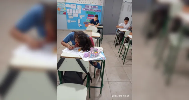 Após os estudos, cada estudante confeccionou o sua própria representação do Sistema Solar