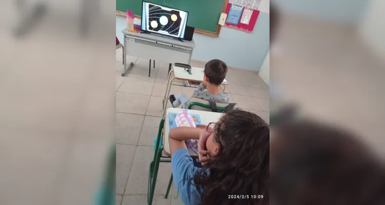 Após os estudos, cada estudante confeccionou o sua própria representação do Sistema Solar