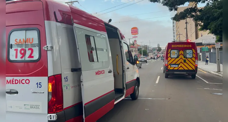 Um dos suspeitos foi detido pelos policiais o outro fugiu do local