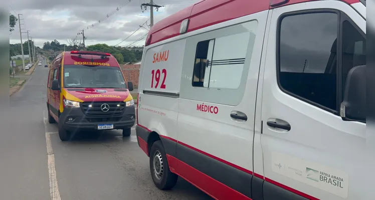 A vítima teve laceração e uma fratura exposta na perna direita.