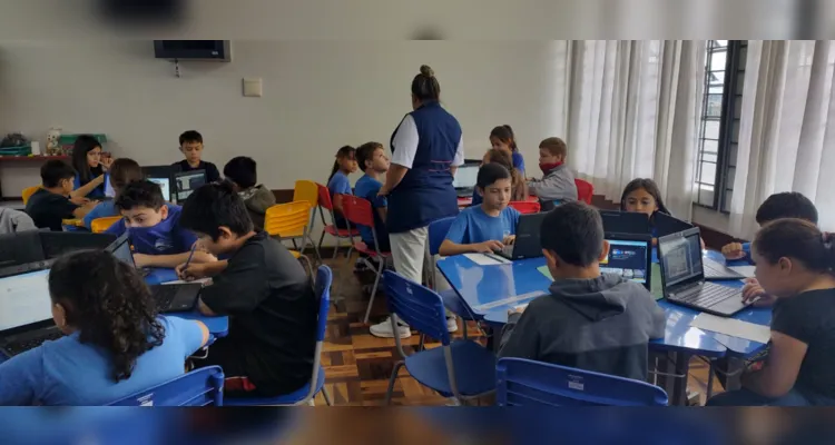 Os conhecimentos adquiridos em sala, foram usados para transmitir os cuidados necessários para familiares e amigos.