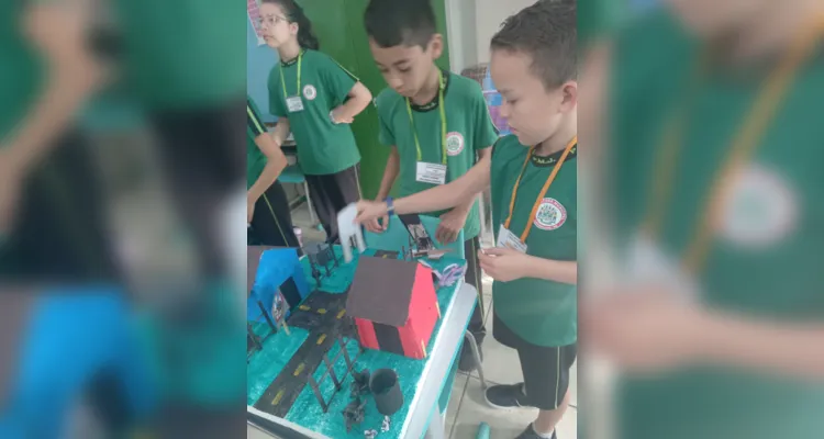 Registros mostram diversidade de momentos aplicados pelos educandos em sala de aula.