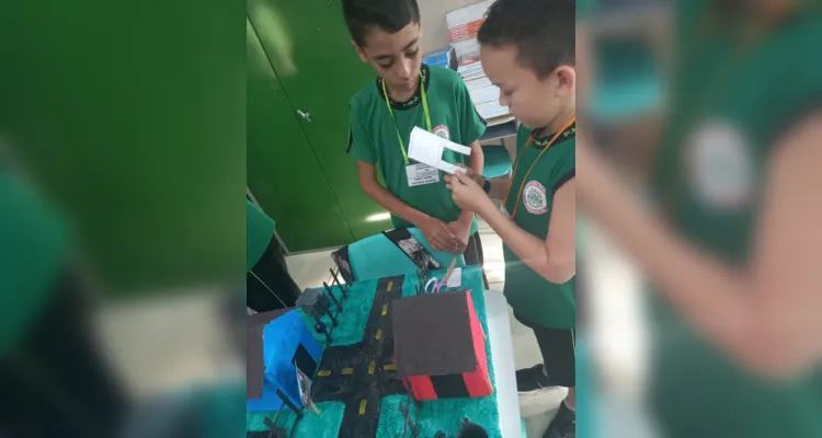 Registros mostram diversidade de momentos aplicados pelos educandos em sala de aula.