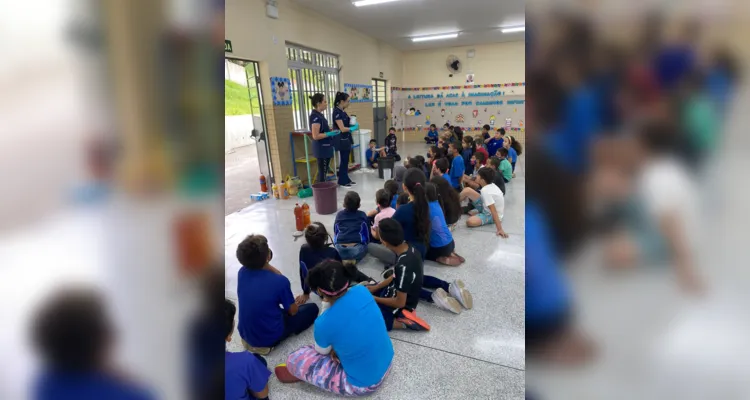 Após compreenderam o conteúdo teórico, os alunos se engajaram na produção de sabão sustentável.