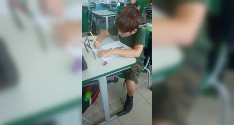 Ações dentro e fora da sala de aula contribuíram com homenagens.