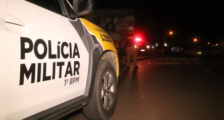Uma equipe do Patrulhamento de Trânsito Viário e uma da Polícia Militar também estiveram no local para registrar boletim de ocorrência. 