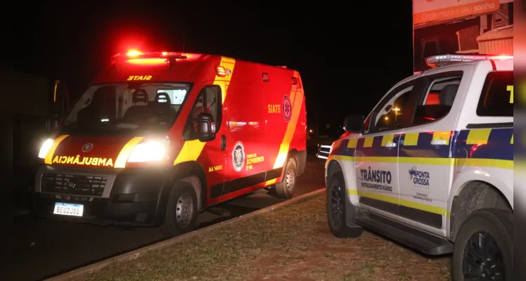 Uma equipe do Patrulhamento de Trânsito Viário e uma da Polícia Militar também estiveram no local para registrar boletim de ocorrência. 