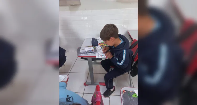 Em sala de aula, os alunos trabalharam com diversos gêneros textuais.
