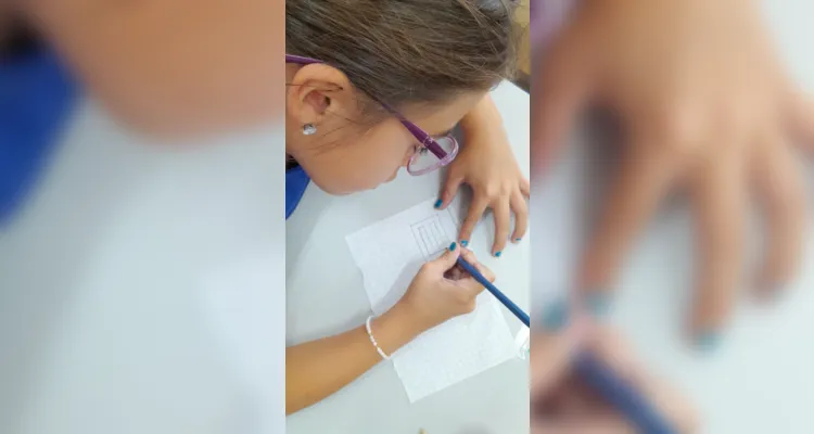 Os trabalhos realizados pelos estudantes tinham como objetivo reforçar conceitos de maneira dinâmica e visual.