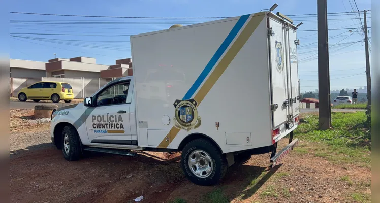 Idoso é encontrado morto em terreno de casa no 'Gralha Azul'