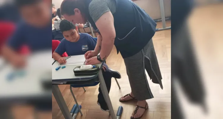 Com um espaço aberto ao diálogo, as turmas puderam interagir e se aprofundar na proposta da aula.