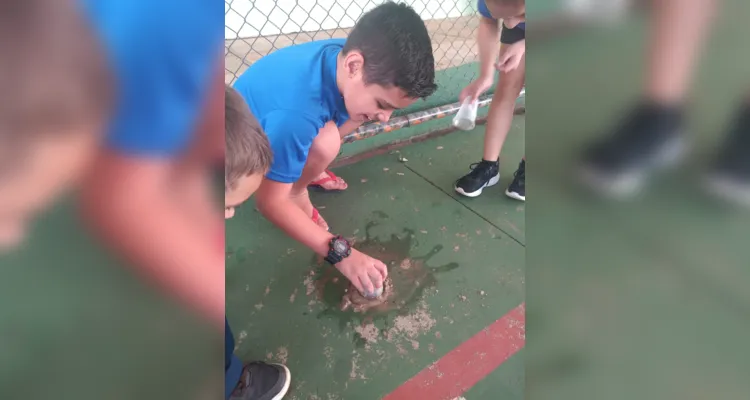 Com a realização de diversas dinâmicas, a turma auxiliou efetivamente a comunidade no combate à dengue.