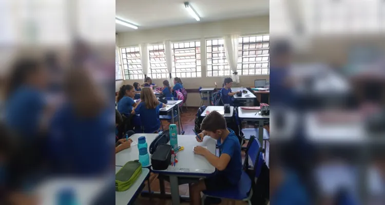 Com a realização das atividades, os alunos encontrarem um ambiente onde podem socializar questões e fortalecer vínculos de amizade.