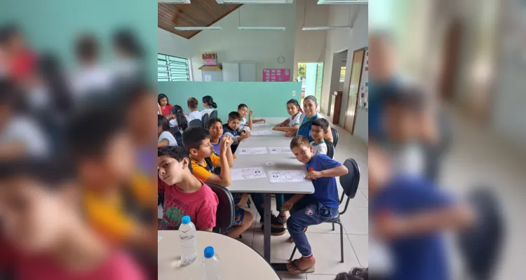 Confira os registros da visita da turma no espaço.