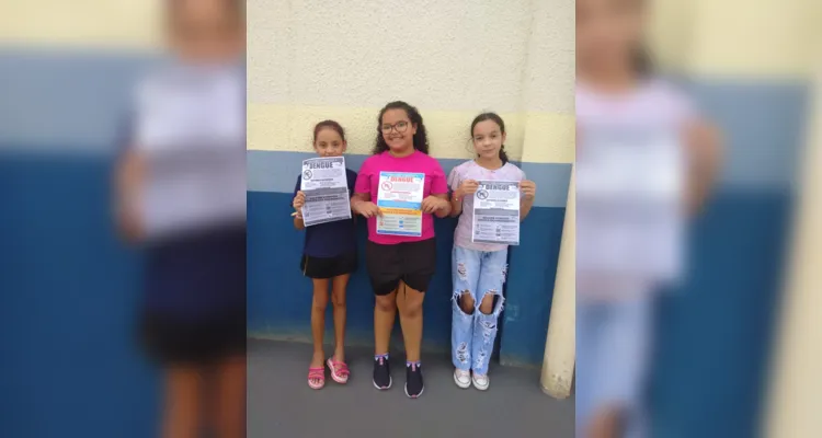 Trabalho em sala, nos arredores da escola e no bairro movimentaram estudantes.