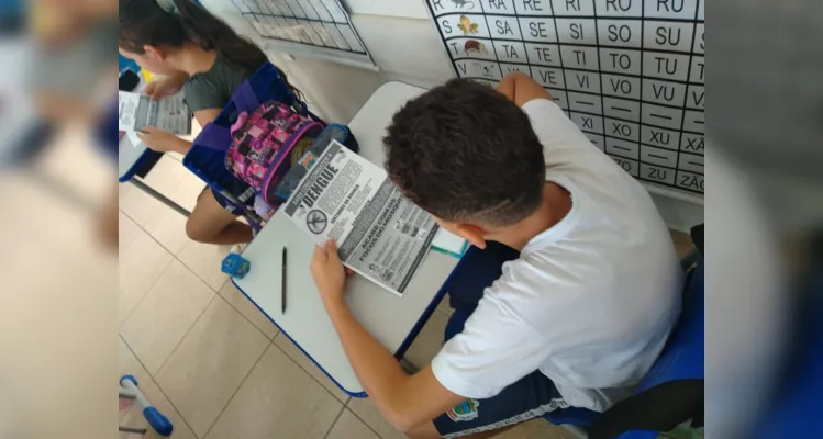 Trabalho em sala, nos arredores da escola e no bairro movimentaram estudantes.