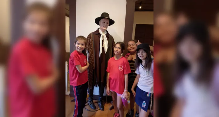 Trabalhos dentro e fora da sala de aula valorizaram a rica história da cidade.