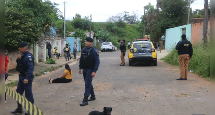 Homem é executado 'na porta da residência' em Ponta Grossa