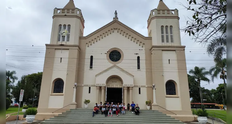 Passado e presente se misturaram durante visita dos educandos em vários pontos de Tibagi.