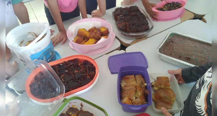 Em casa e na sala da aula, educandos puderam experimentar conhecimento de forma saborosa.