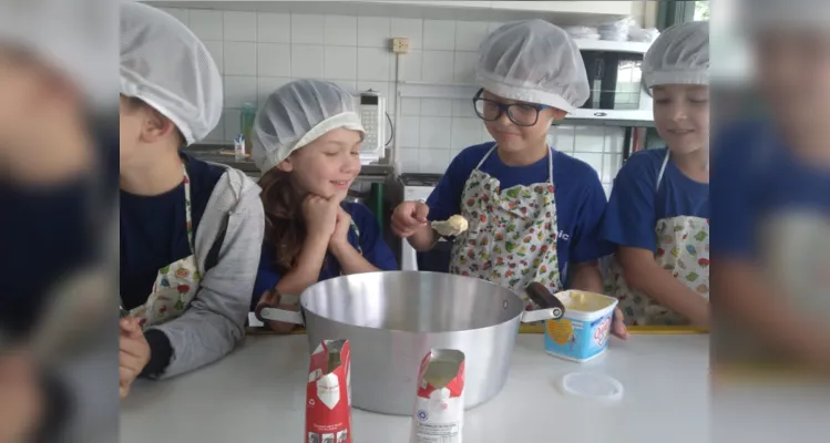 A turma ficou muito animado com a ideia e participou ativamente dos processos.