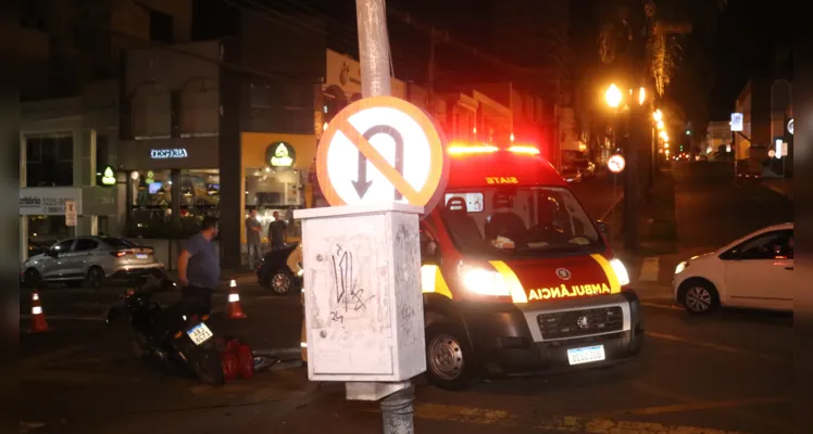 Acidente no Centro de Ponta Grossa mobiliza equipe do Siate |