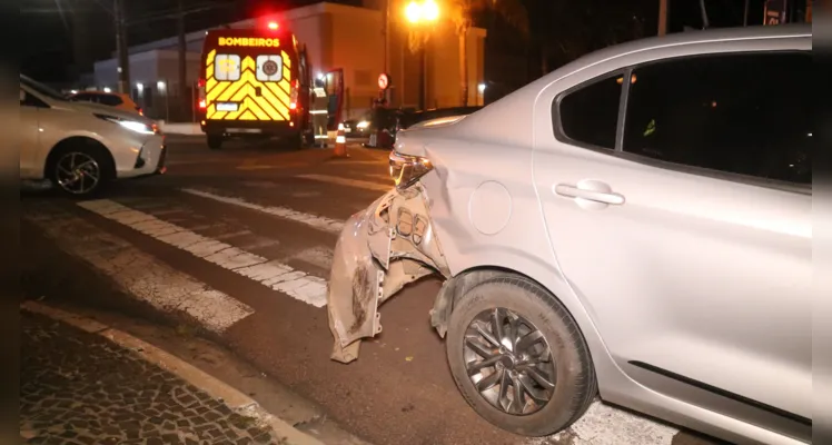 Acidente no Centro de Ponta Grossa mobiliza equipe do Siate |