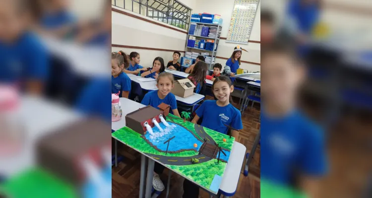 Com muito empenho, e baseados nos estudos sobre a temática, cada aluno pode desenvolver a sua maquete e apresentá-la para a turma.